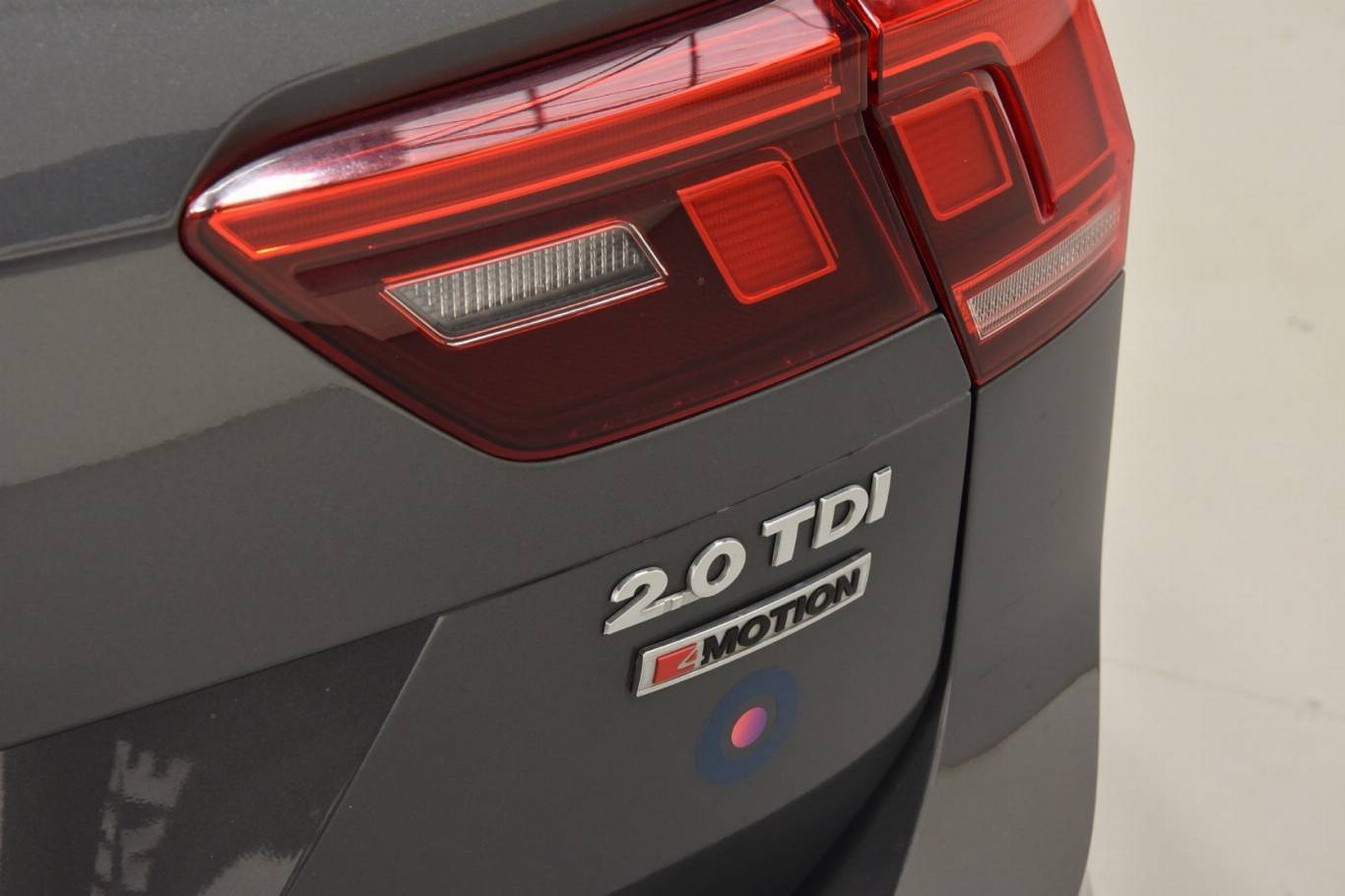 VOLKSWAGEN Tiguan 39