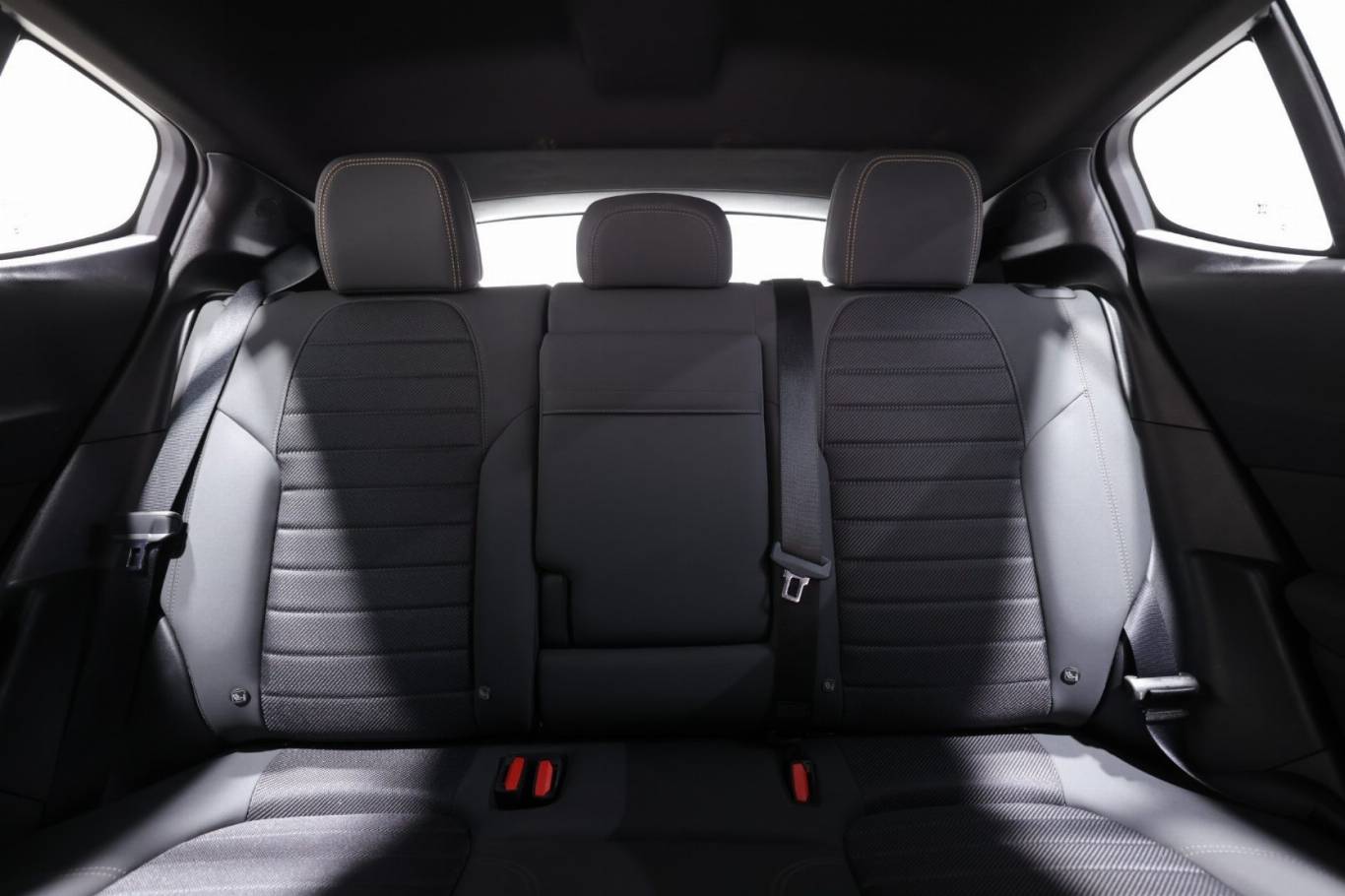 ALFA ROMEO Tonale 37