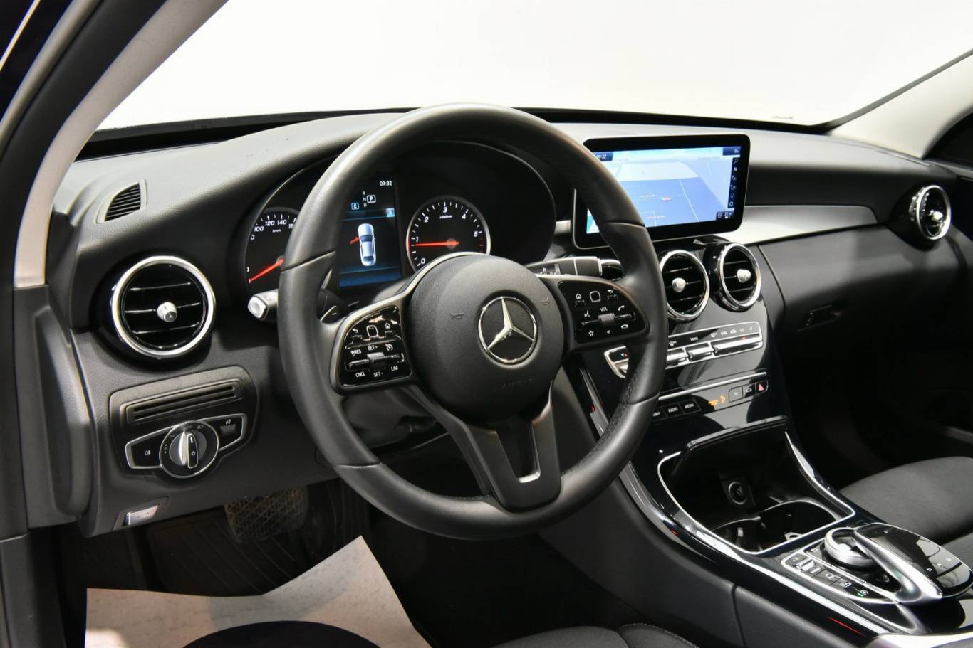 MERCEDES-BENZ C 220 3