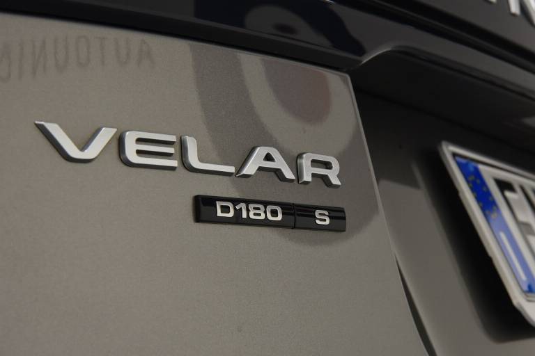 LAND ROVER Range Rover Velar 56