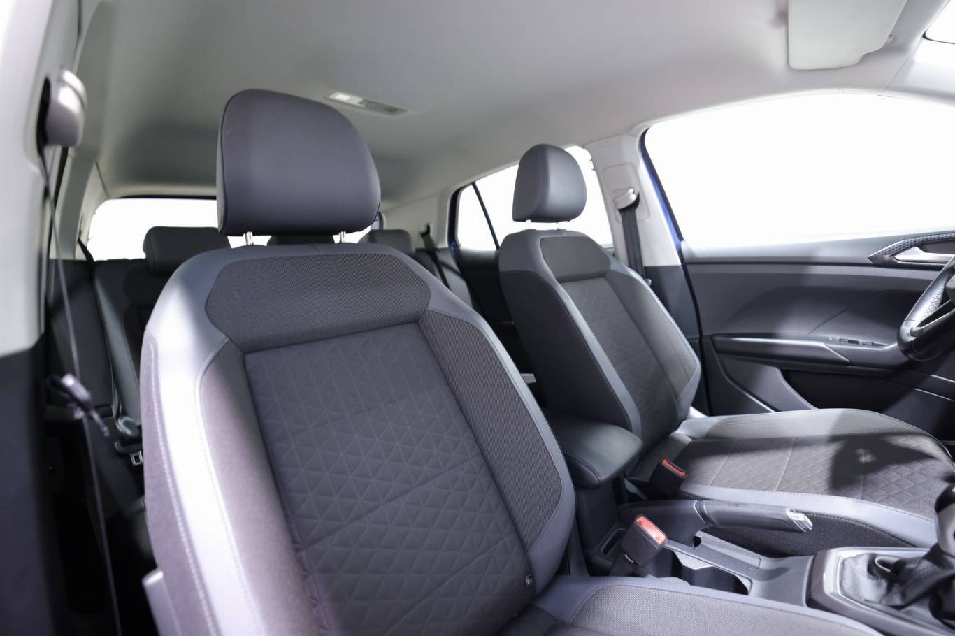 VOLKSWAGEN T-Cross 43