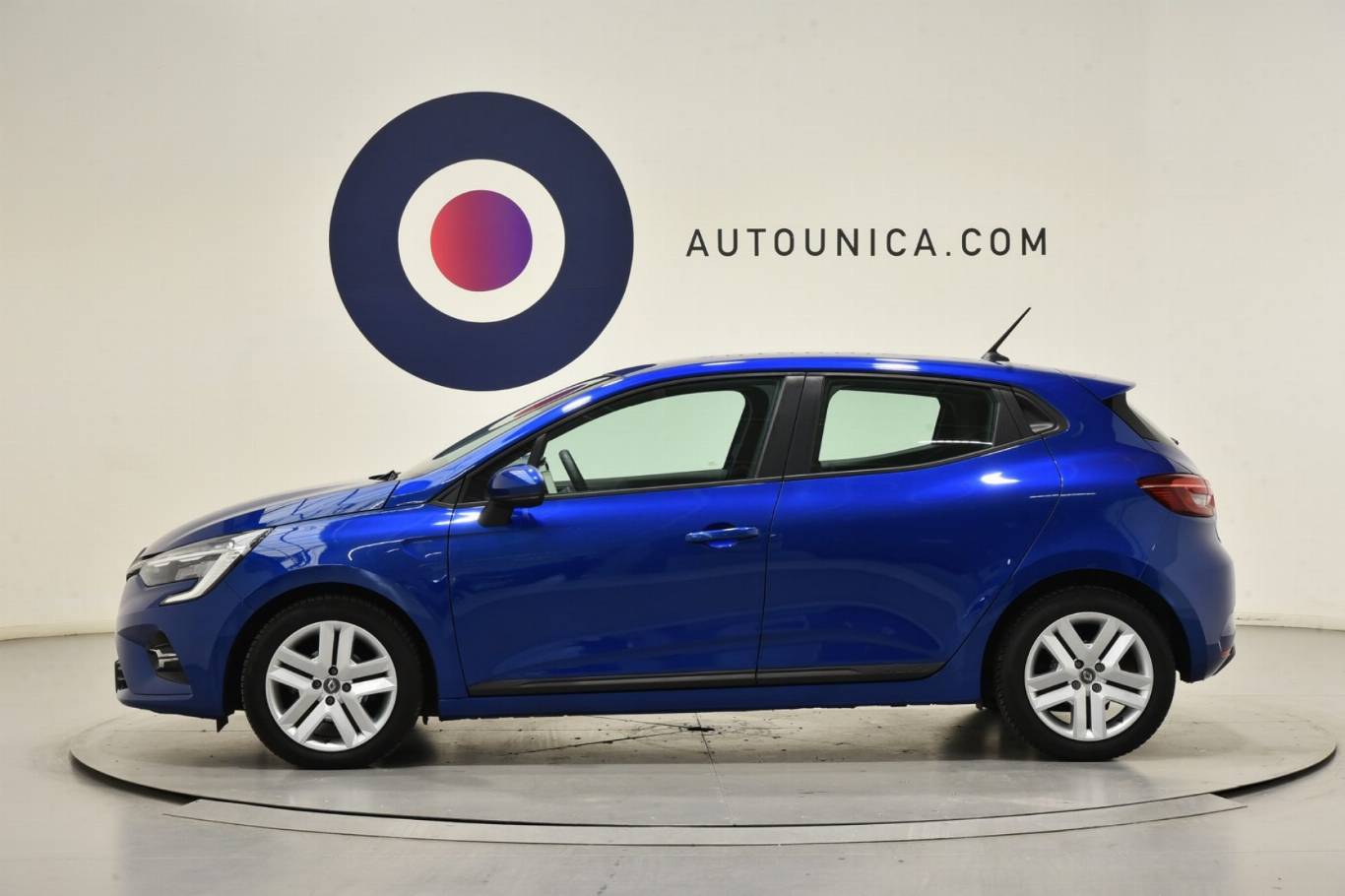 RENAULT Clio 32