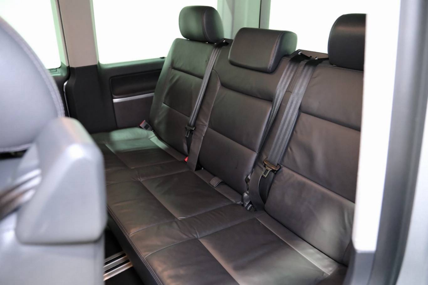 VOLKSWAGEN T5 Multivan 44