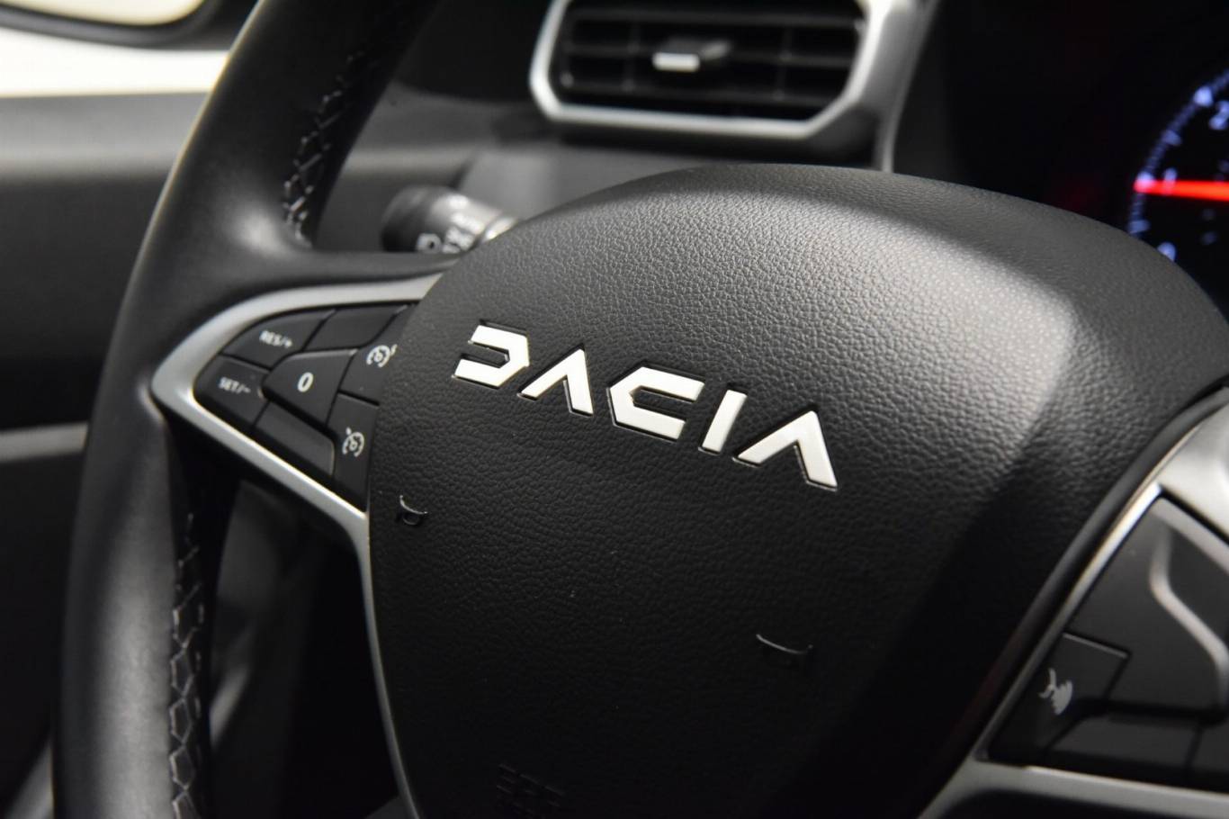DACIA Duster 21