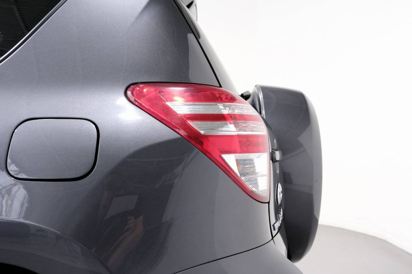 TOYOTA RAV 4 MY23 44