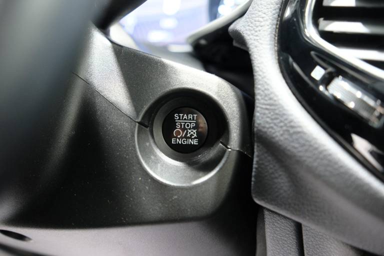 JEEP Compass 27