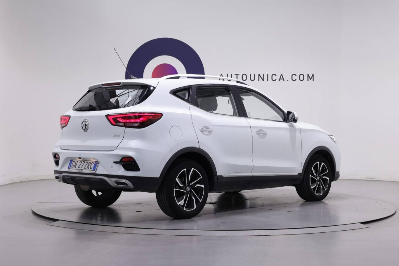 MG ZS 16