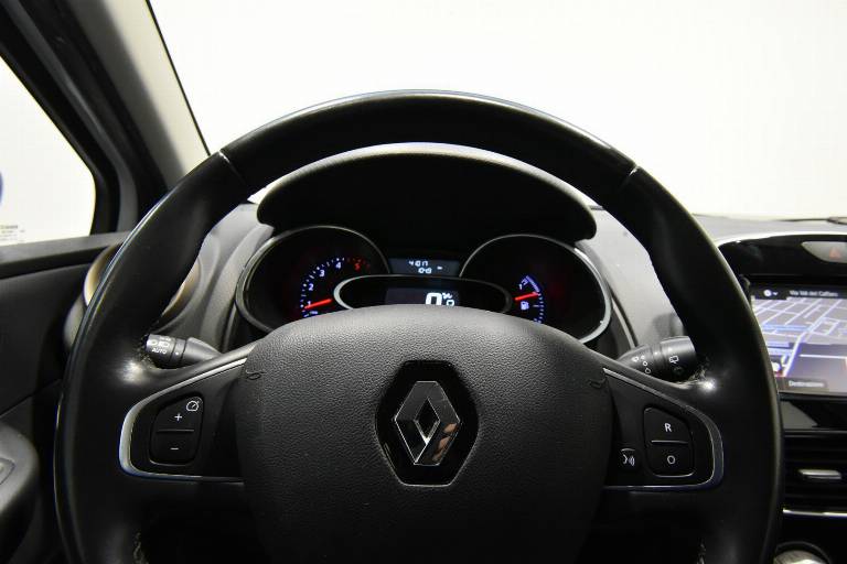 RENAULT Clio 9