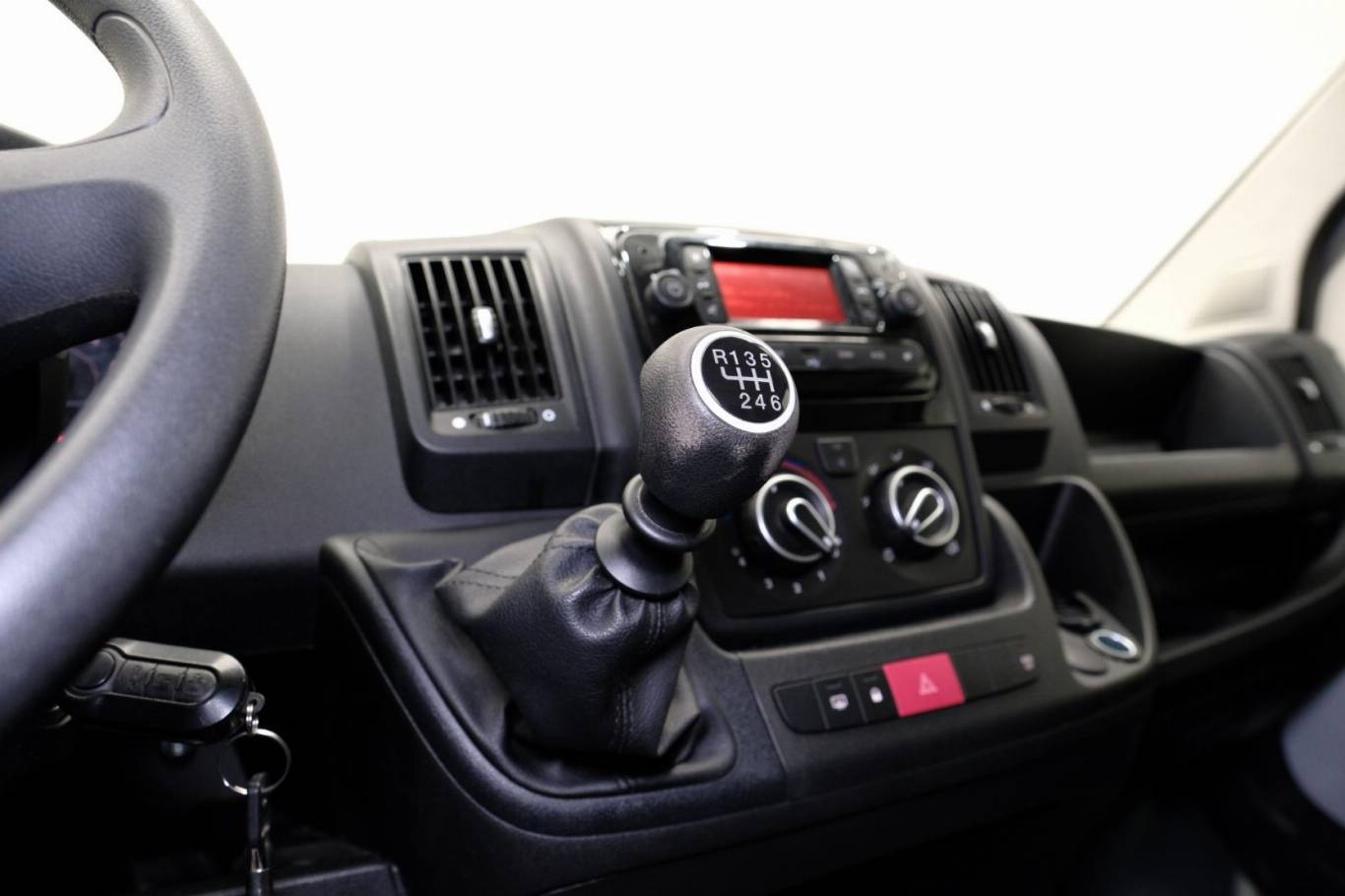 PEUGEOT Boxer 27