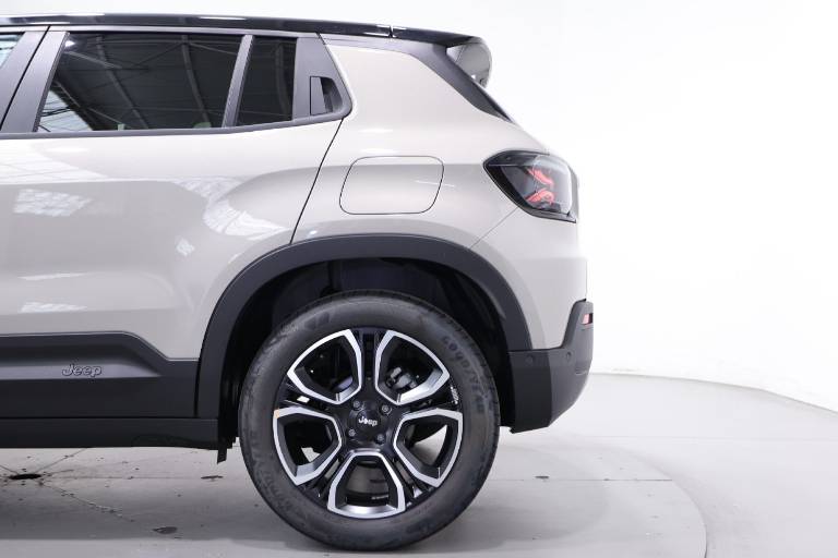JEEP Avenger 39