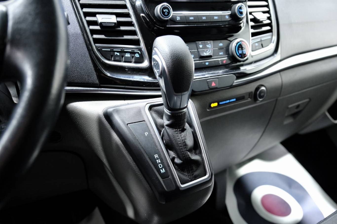 FORD Tourneo Custom 28