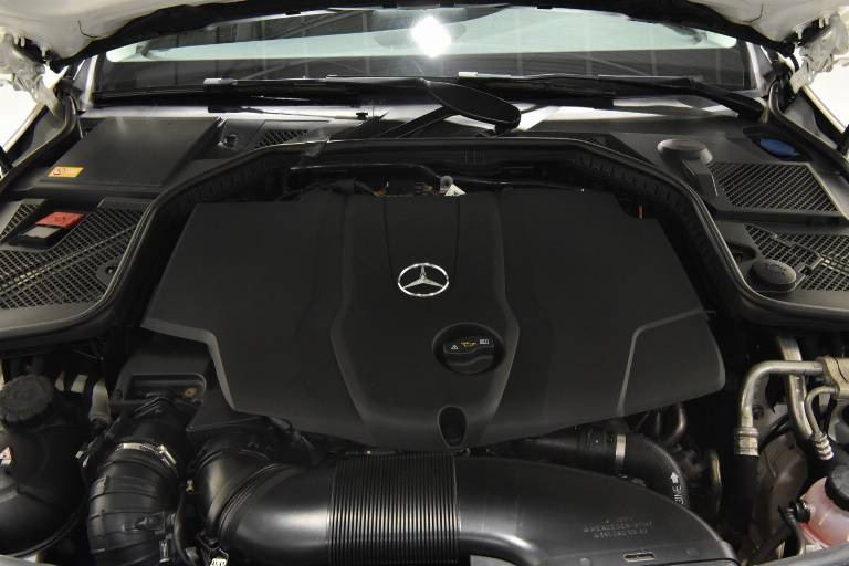 MERCEDES-BENZ C 220 13