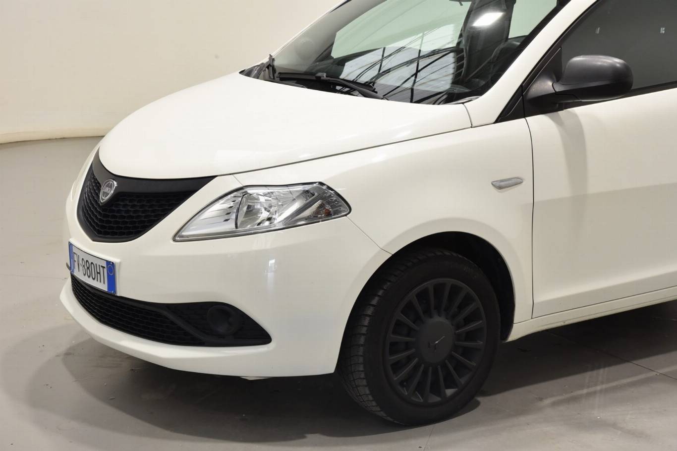 LANCIA Ypsilon 15