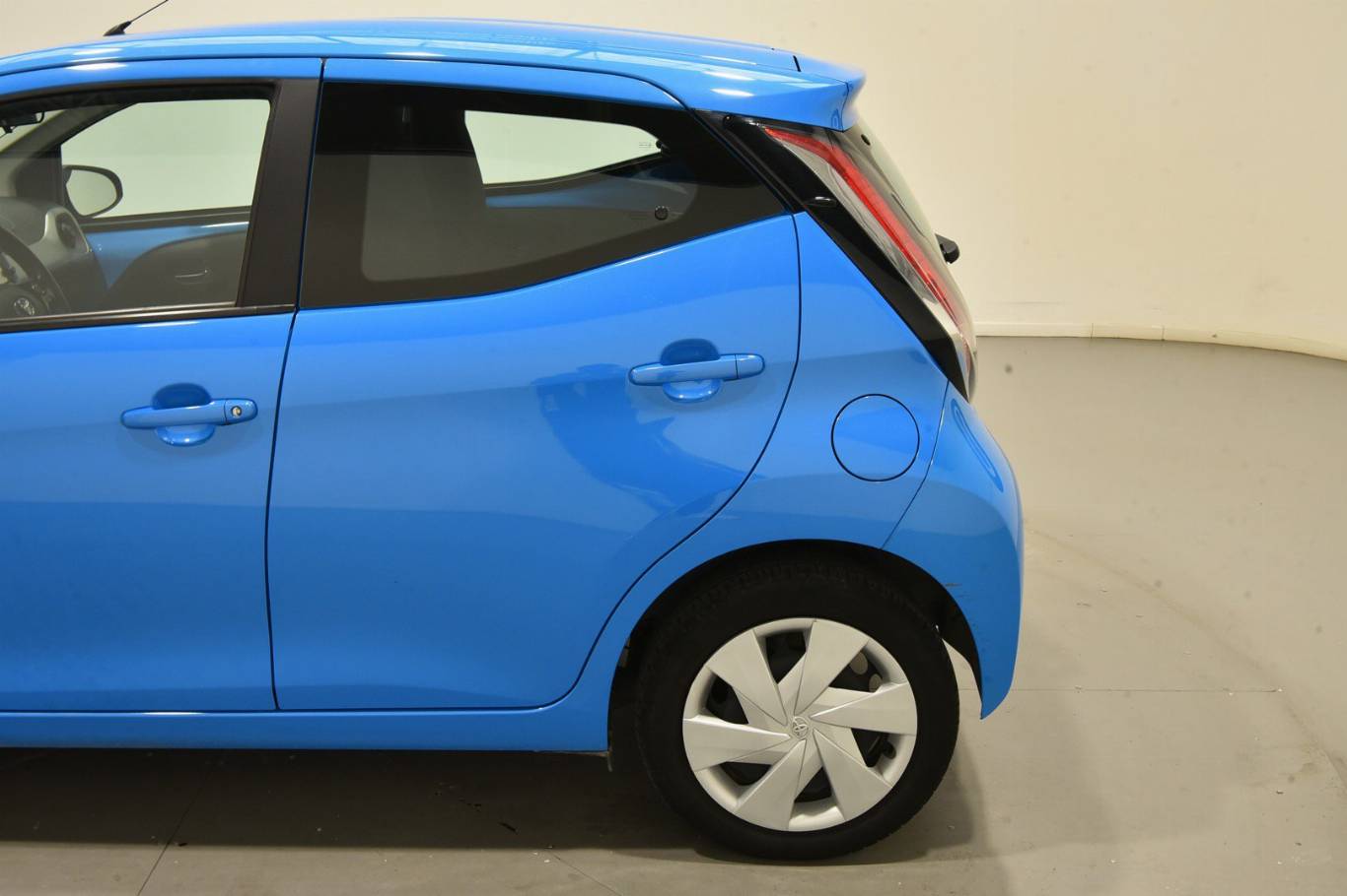 TOYOTA Aygo 44