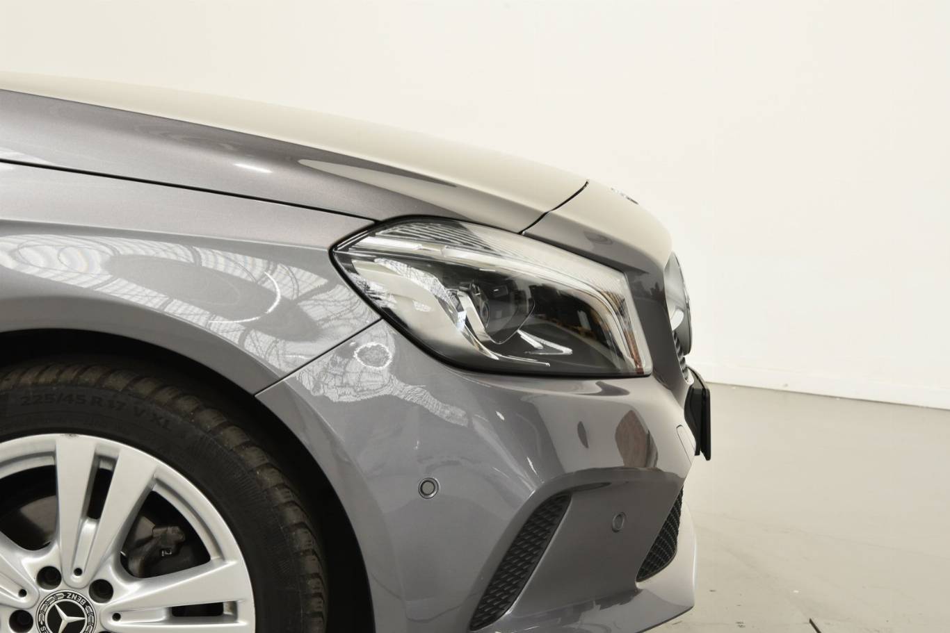 MERCEDES-BENZ A 200 36