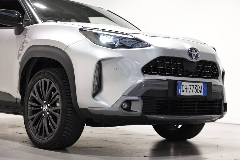 TOYOTA Yaris Cross 45