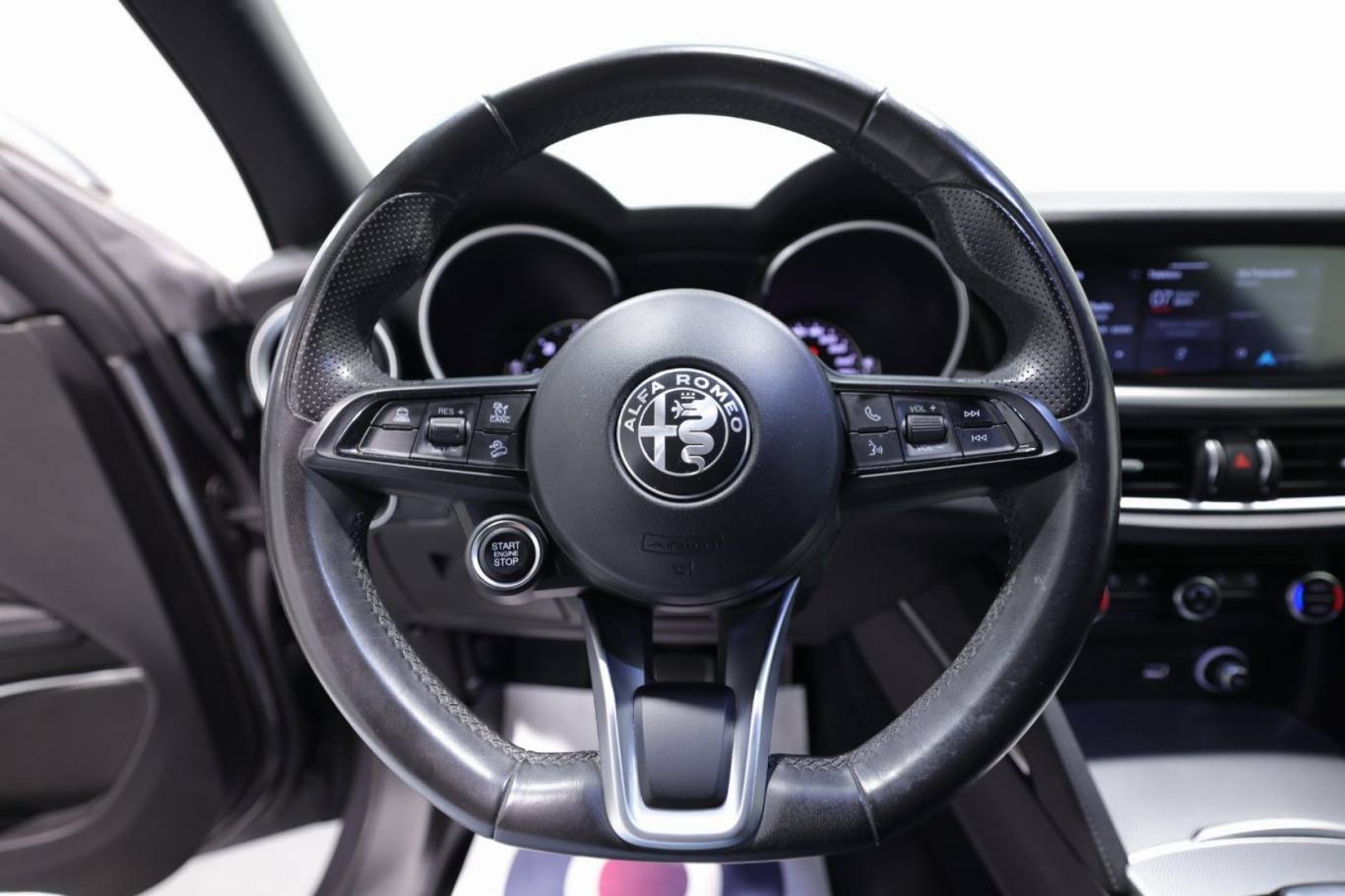 ALFA ROMEO Stelvio 7