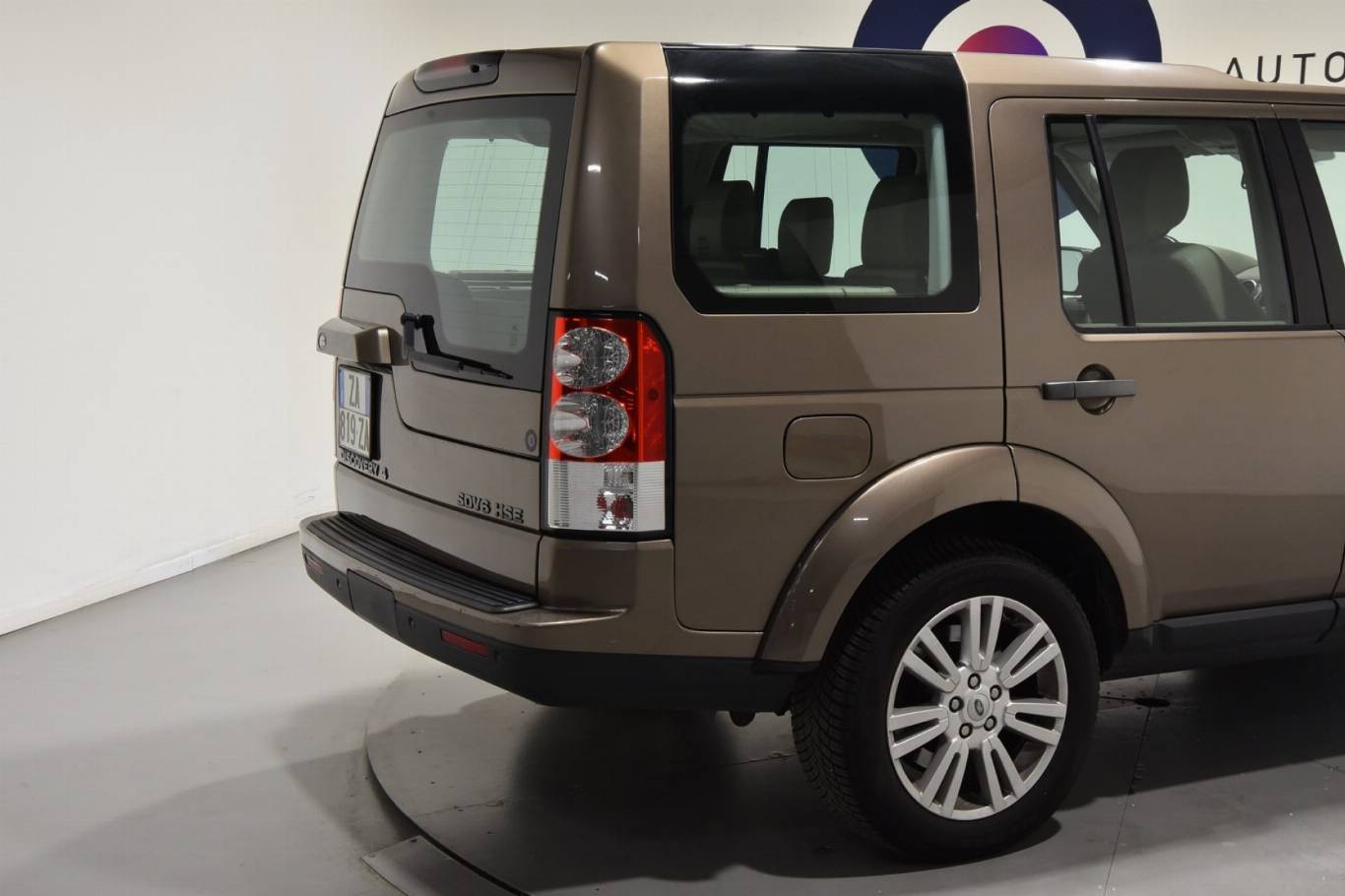 LAND ROVER Discovery 11