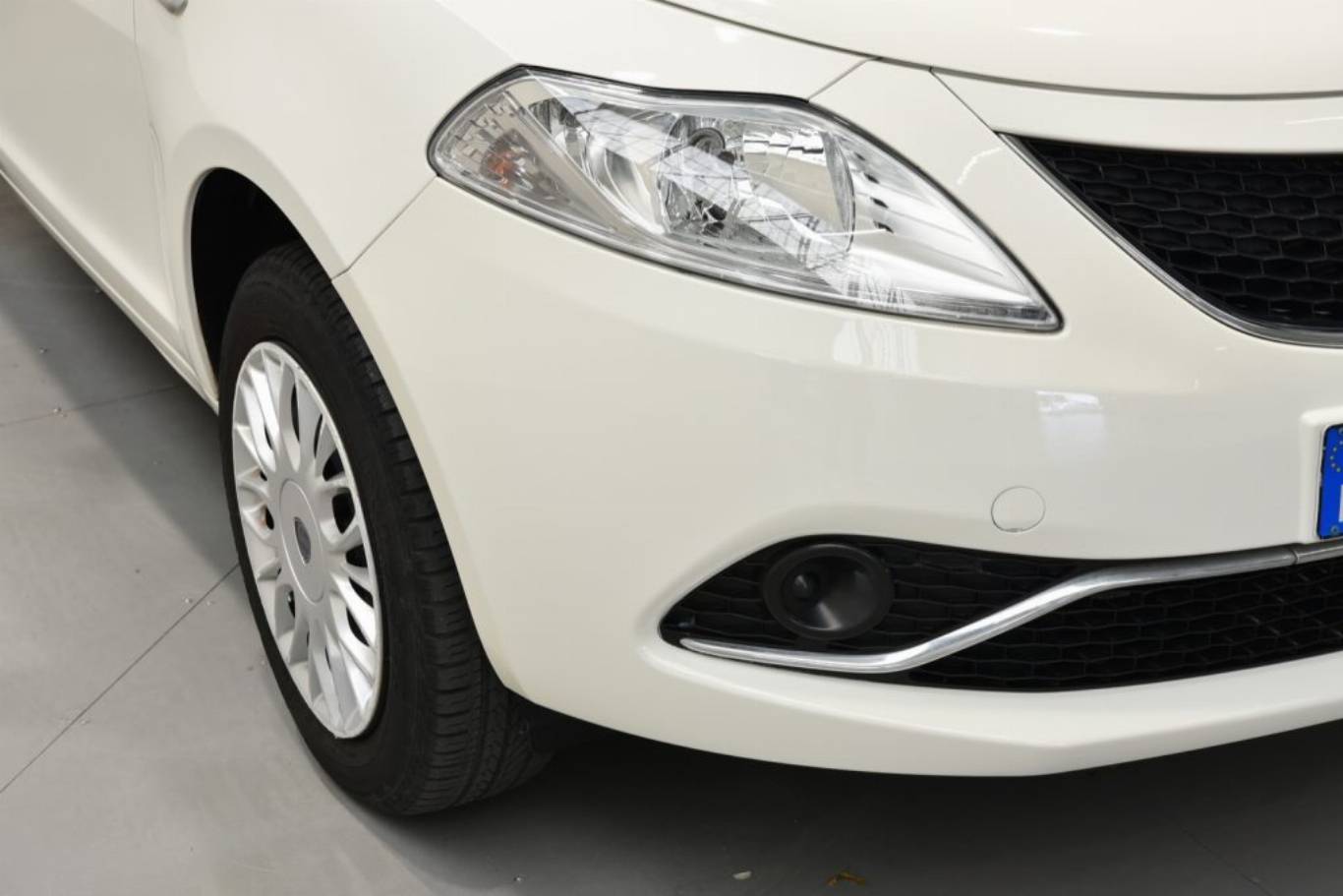 LANCIA Ypsilon 49