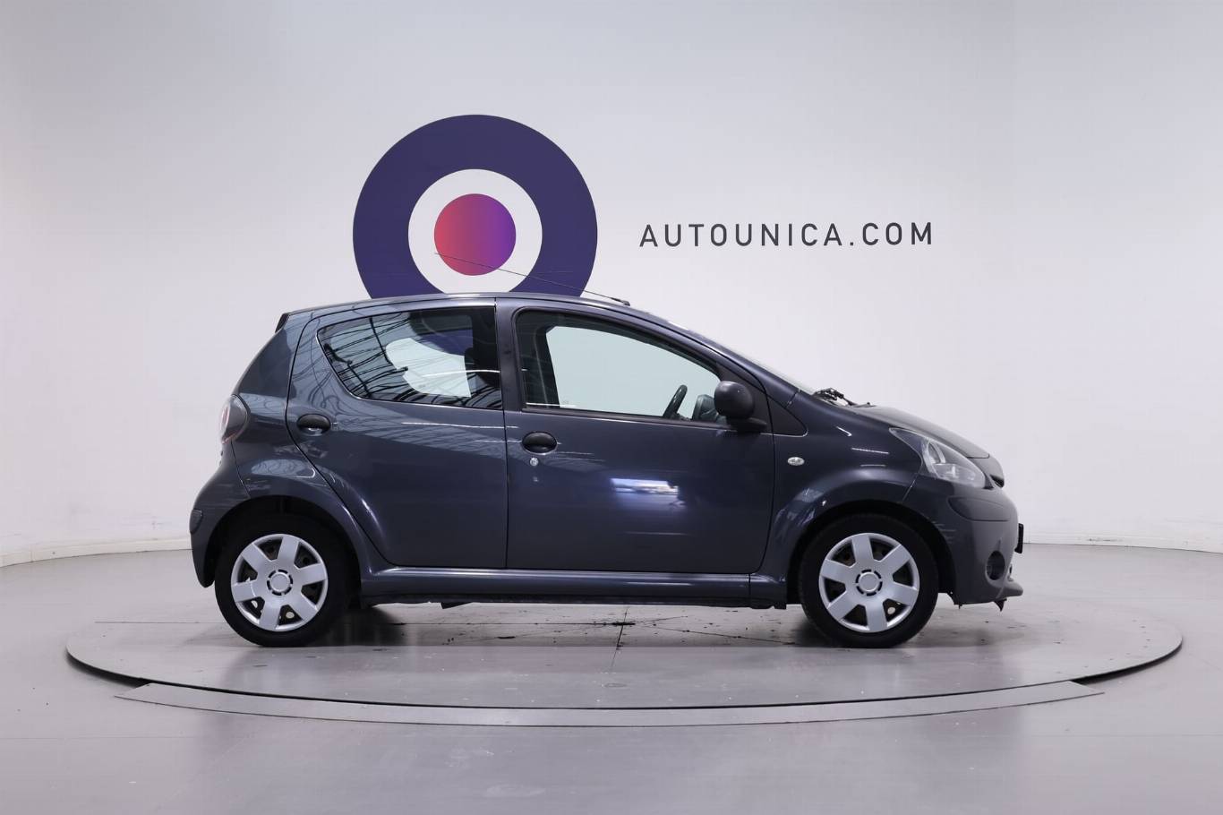 TOYOTA Aygo 4