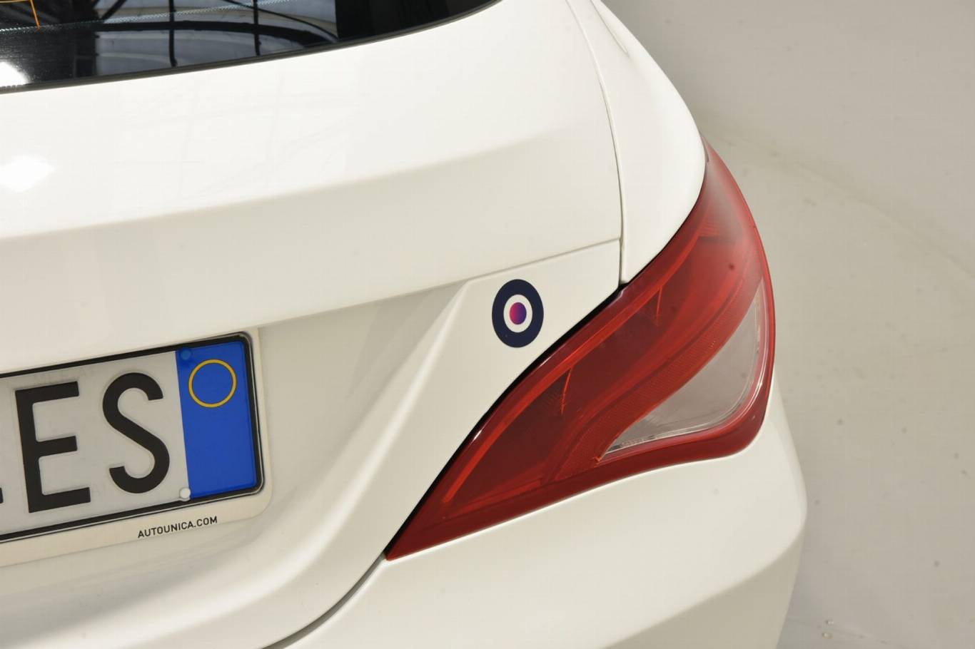 MERCEDES-BENZ CLA 180 40