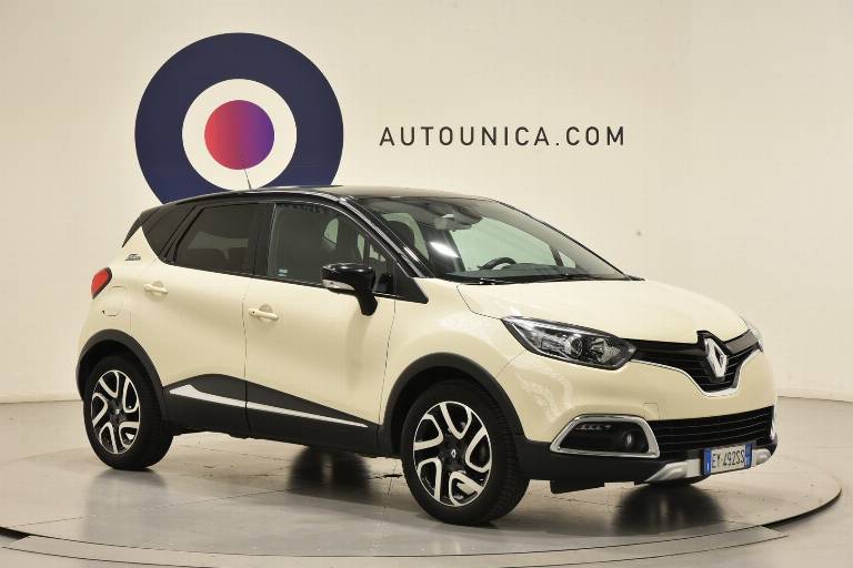 RENAULT Captur 29