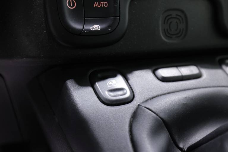 FIAT Panda Cross 26