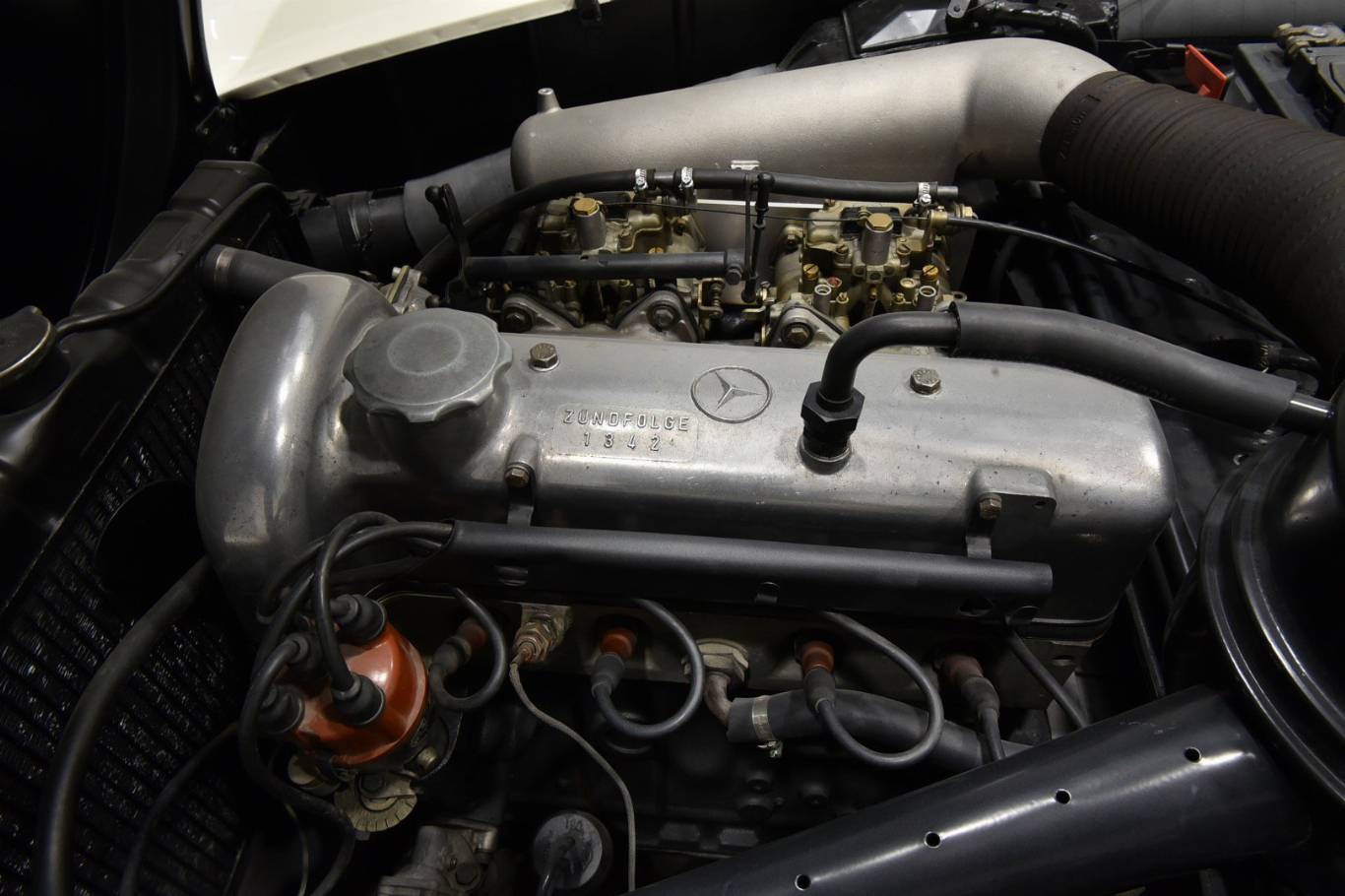 MERCEDES-BENZ 190 73