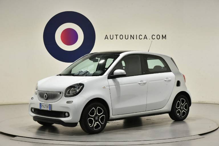 SMART ForFour 1