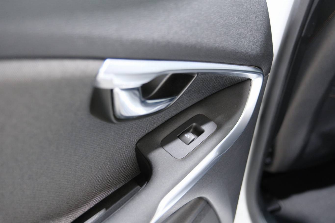 VOLVO V40 Cross Country 39