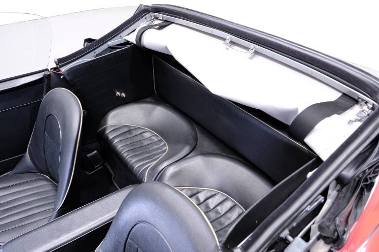 AUSTIN Healey 29