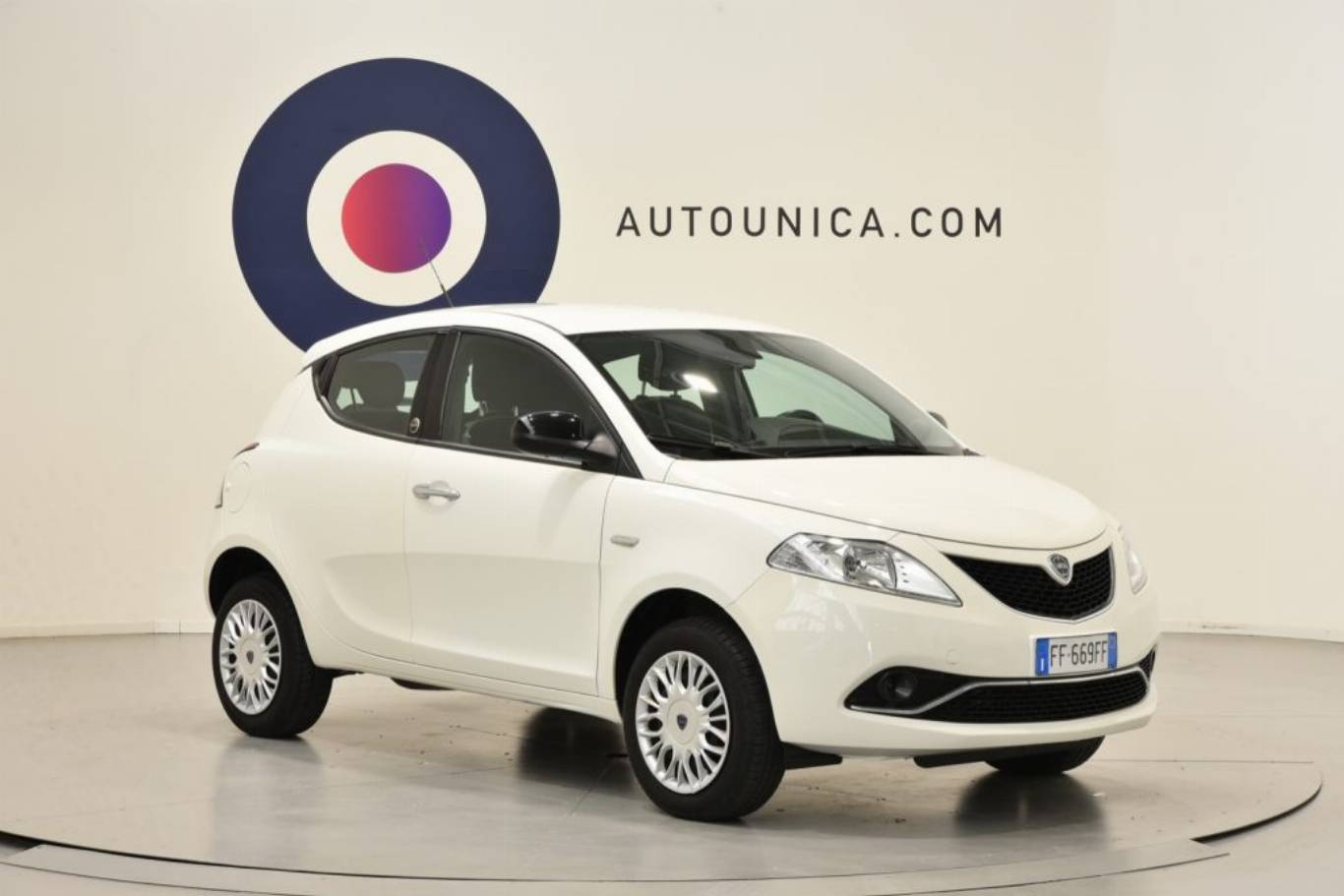 LANCIA Ypsilon 28