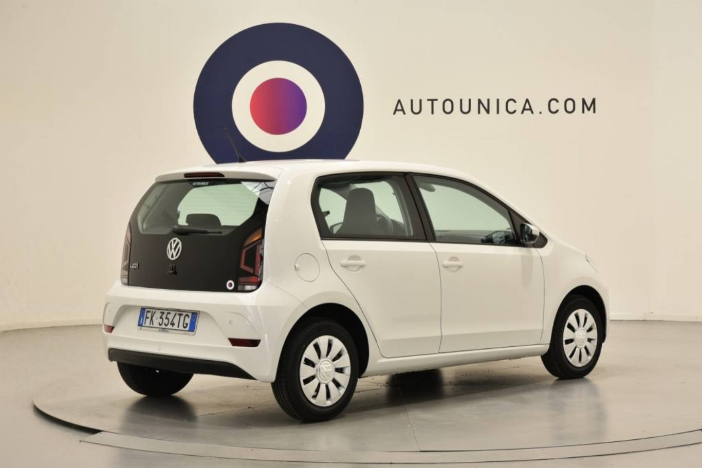 VOLKSWAGEN Up! 29