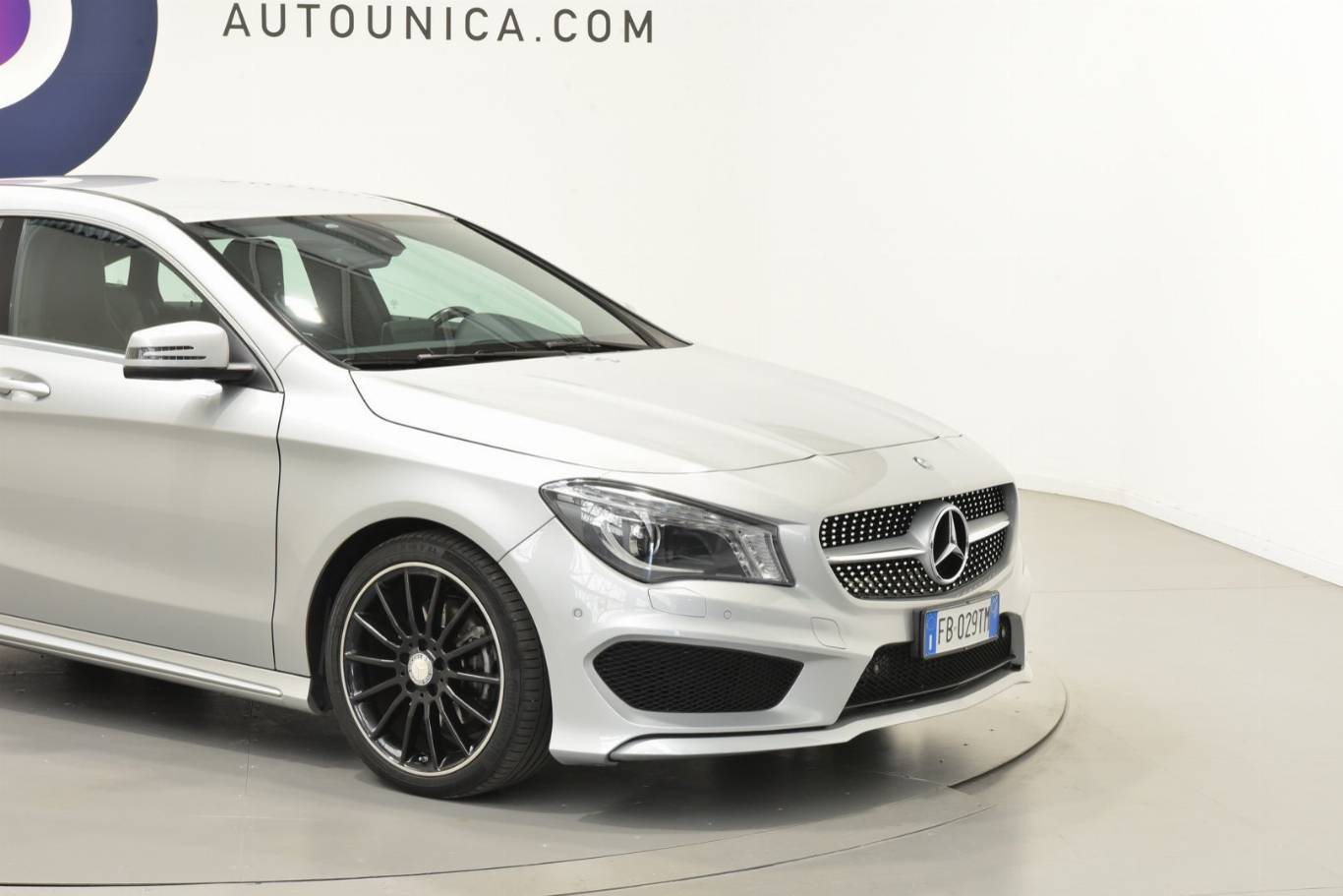 MERCEDES-BENZ CLA 200 37