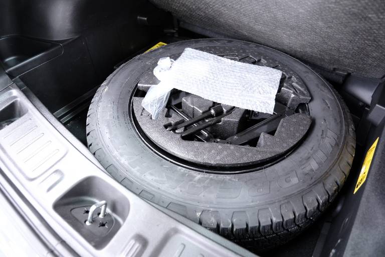JEEP Compass 67