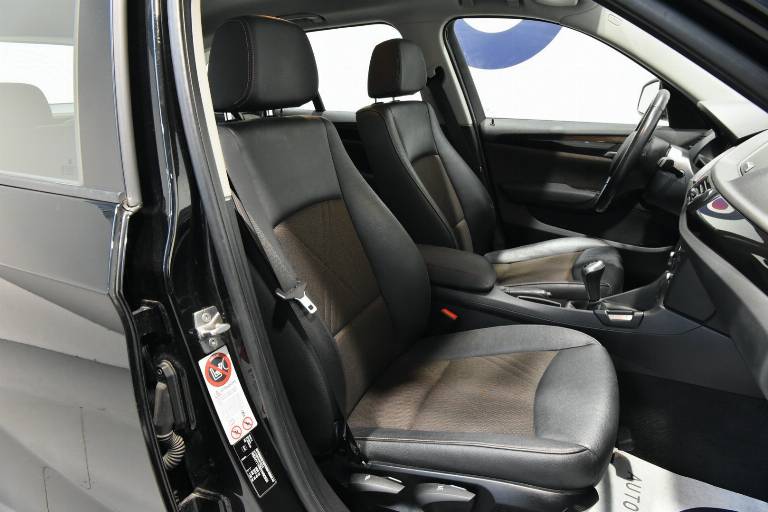 BMW X1 19