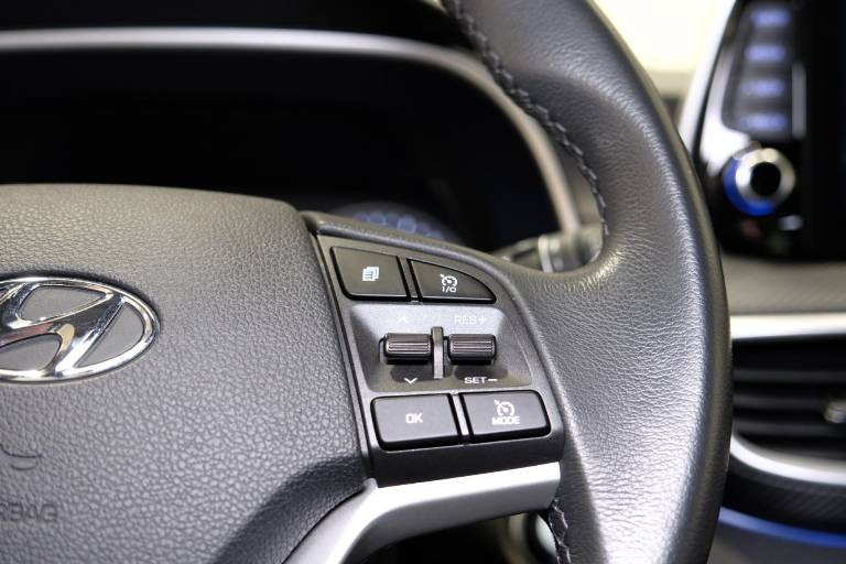 HYUNDAI Tucson 22