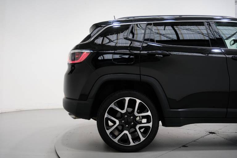 JEEP Compass 54