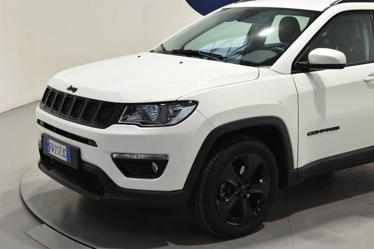 JEEP Compass 33