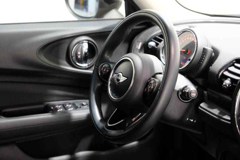 MINI Cooper Clubman 60