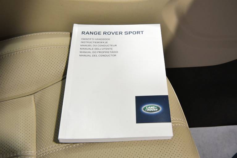 LAND ROVER Range Rover Sport 39