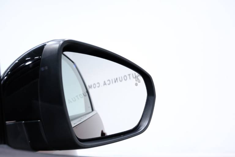 PEUGEOT 3008 55