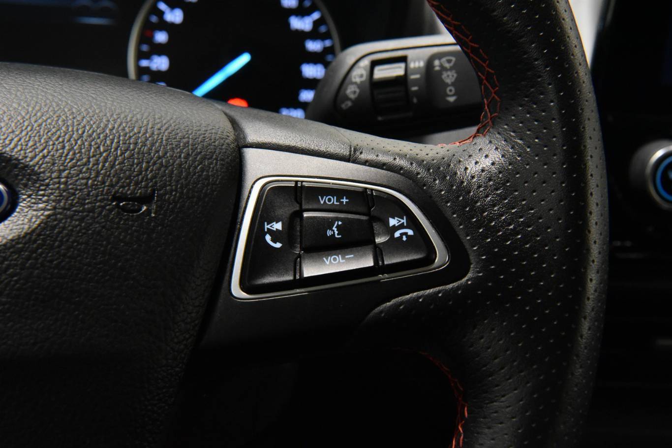 FORD EcoSport 22