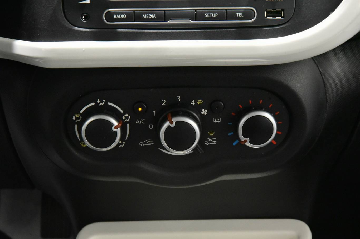 RENAULT Twingo 21