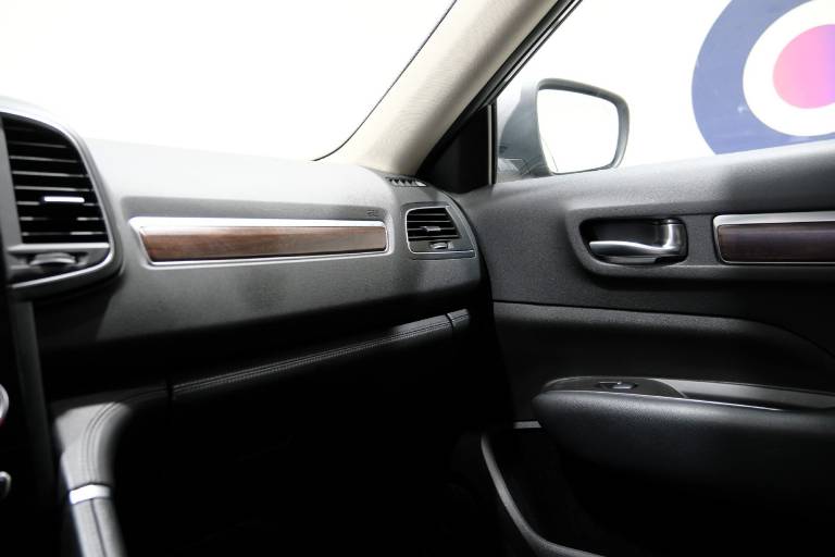 RENAULT Koleos 34