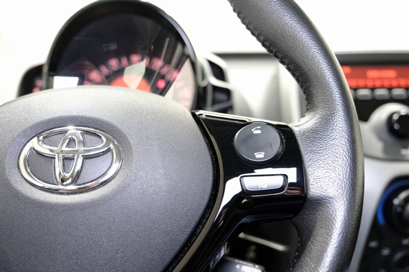 TOYOTA Aygo 22