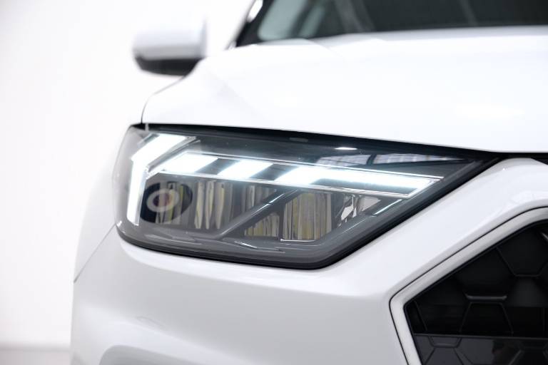 AUDI A1 14