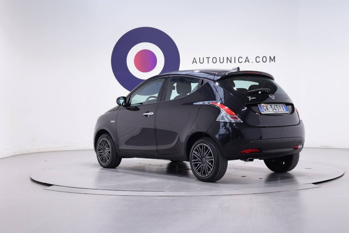 LANCIA Ypsilon 17