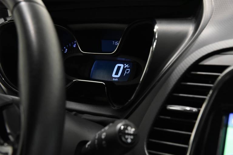 RENAULT Captur 24