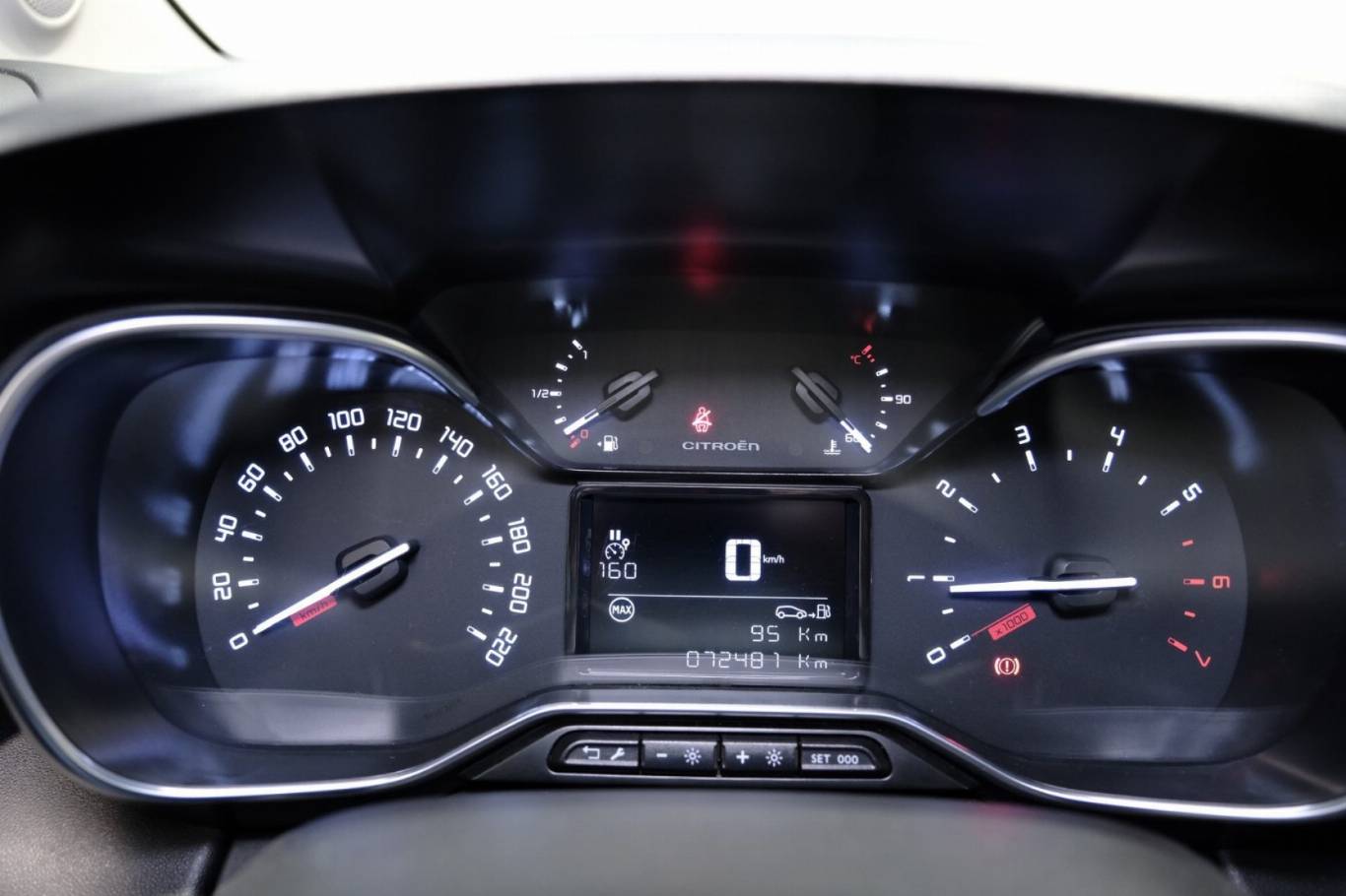 CITROEN C3 Aircross 8